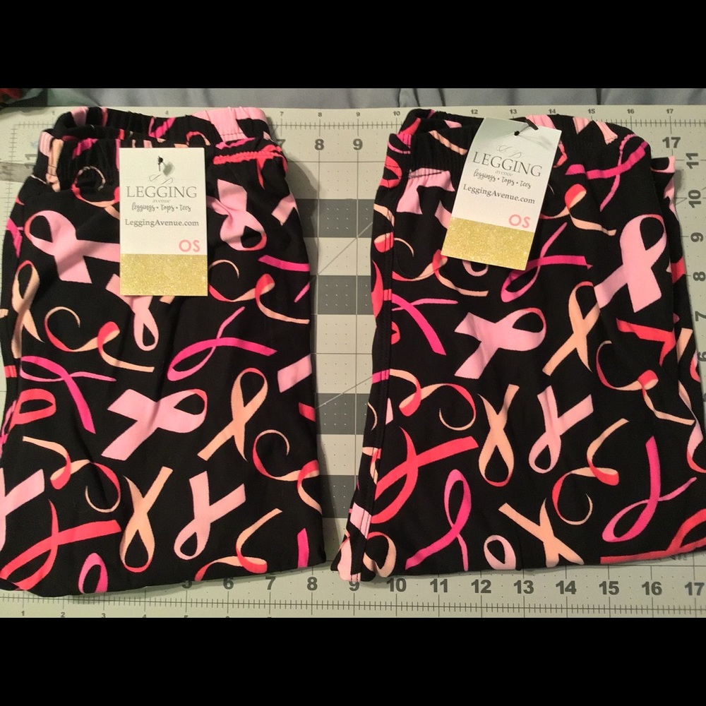 Beautiful Breast cancer ribbon leggings